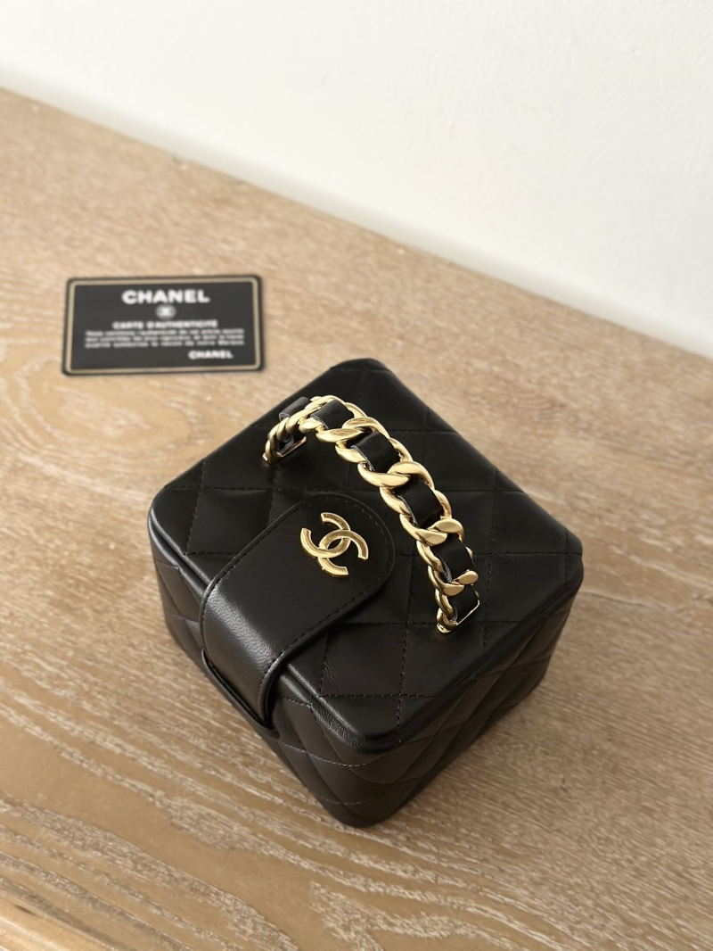 Ch**el cosmetic bags